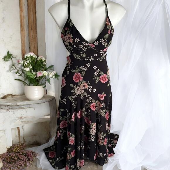 NWT Yumi Kim Day Date multicolor floral maxi dress S MSRP $268 - Picture 2 of 8
